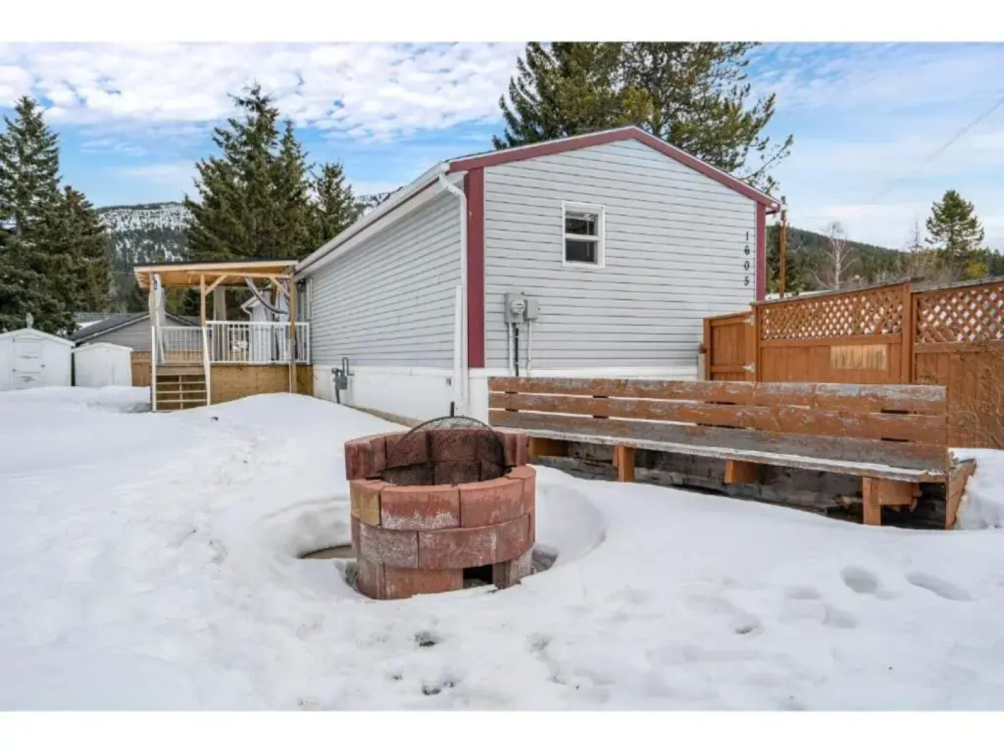 Mountain Time I Powderkeg I Firepit l King Bed