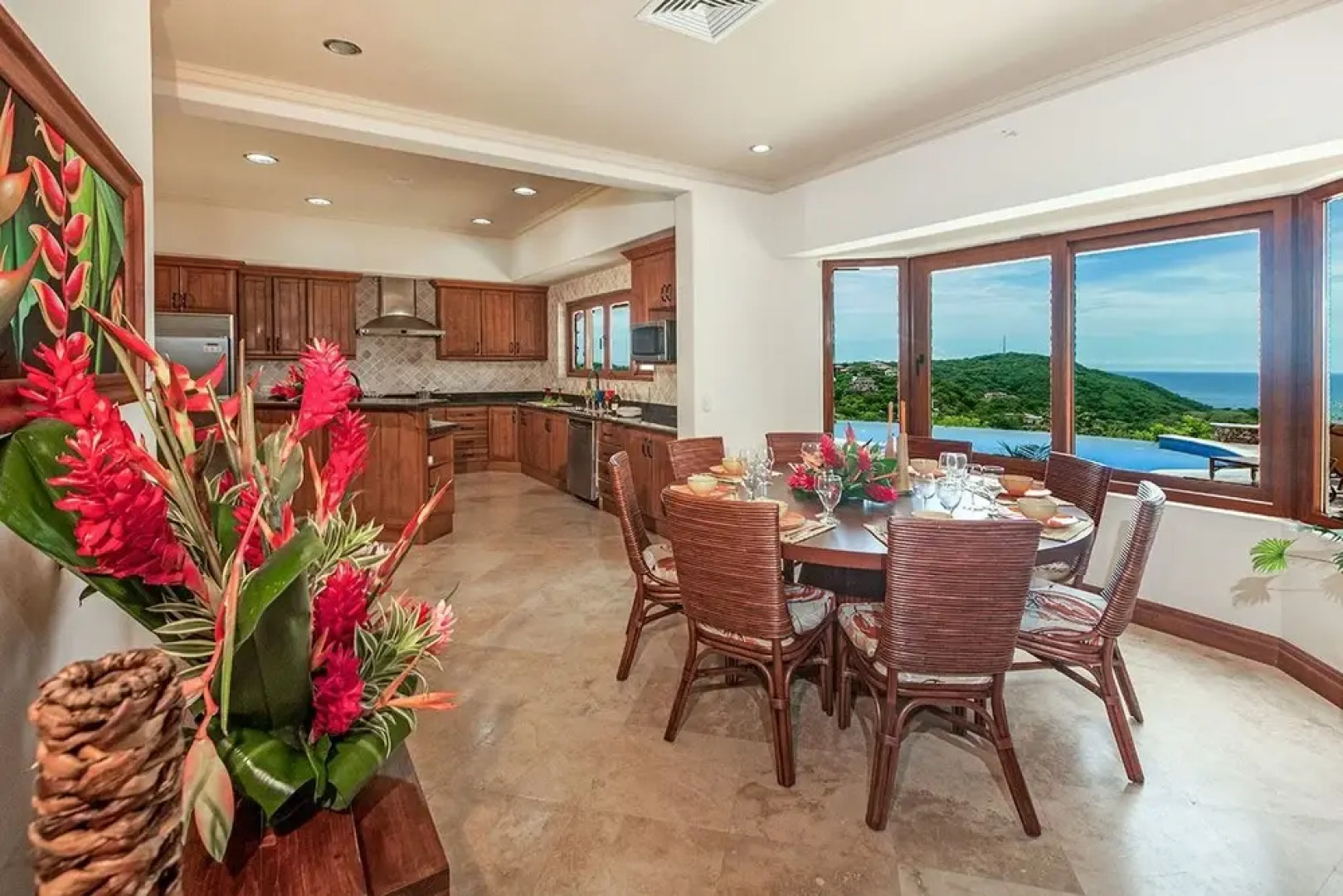 Amazing Ocean View 8 Bedroom Villa