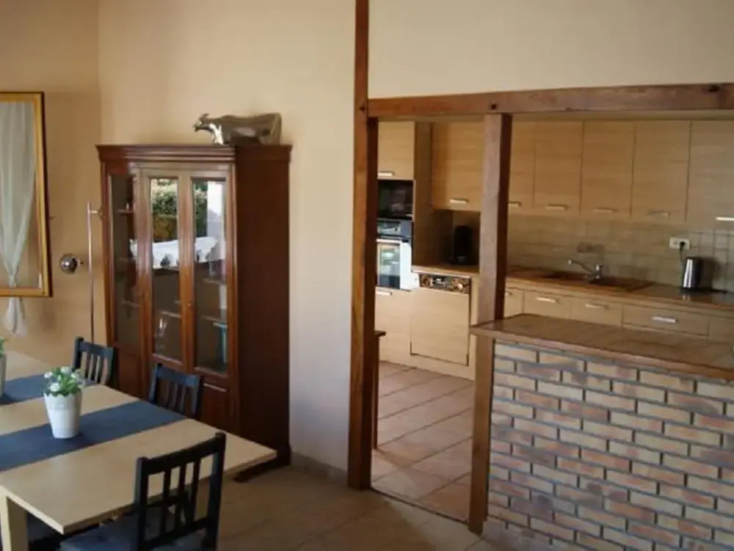 Completely Enclosed Villa With Private Swimming Pool and Lots of Privacy