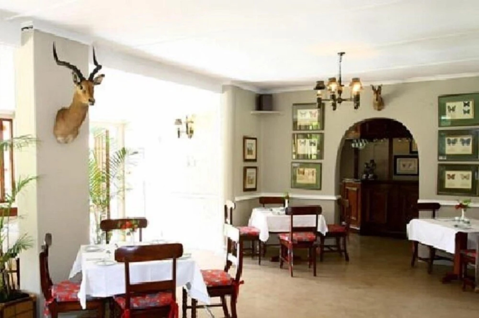 Farmhouse Lodge Matopos