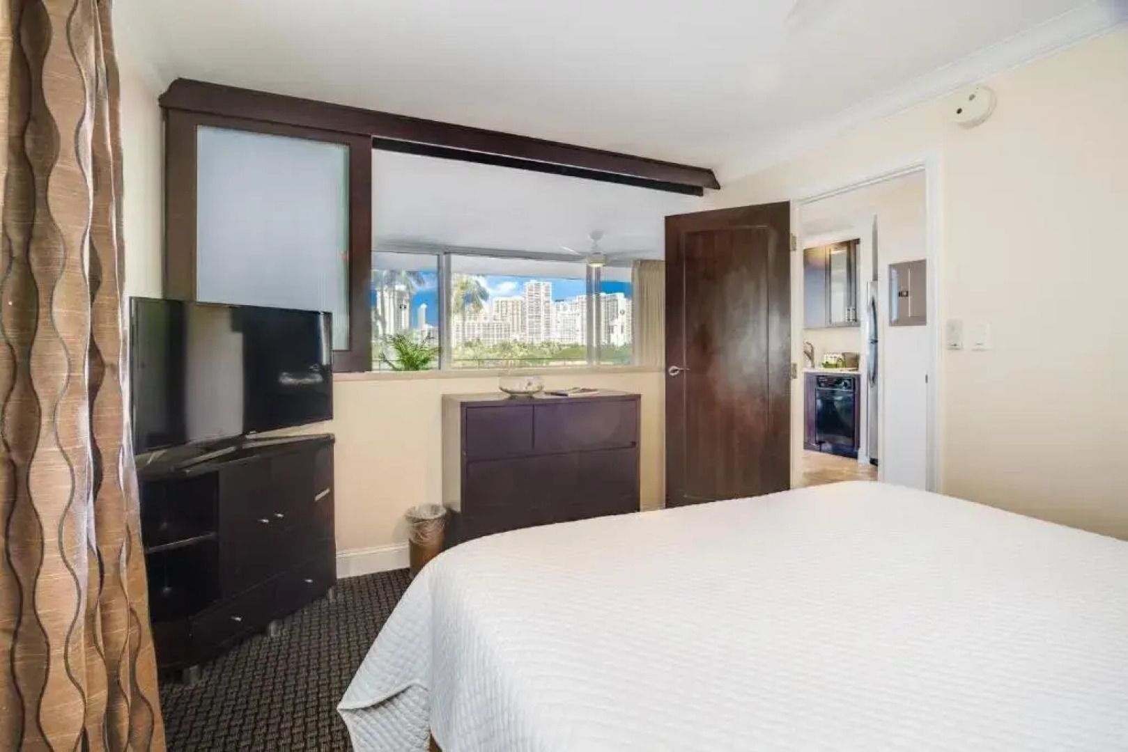 Regency on Beachwalk #51