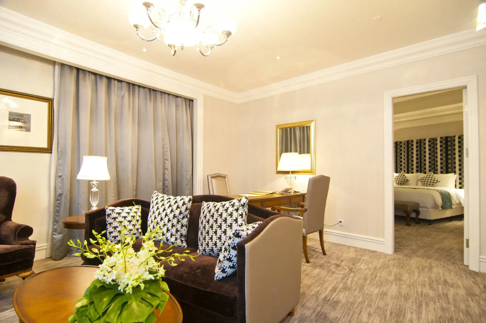 Royal Grace Hotel Optics Valley Wuhan