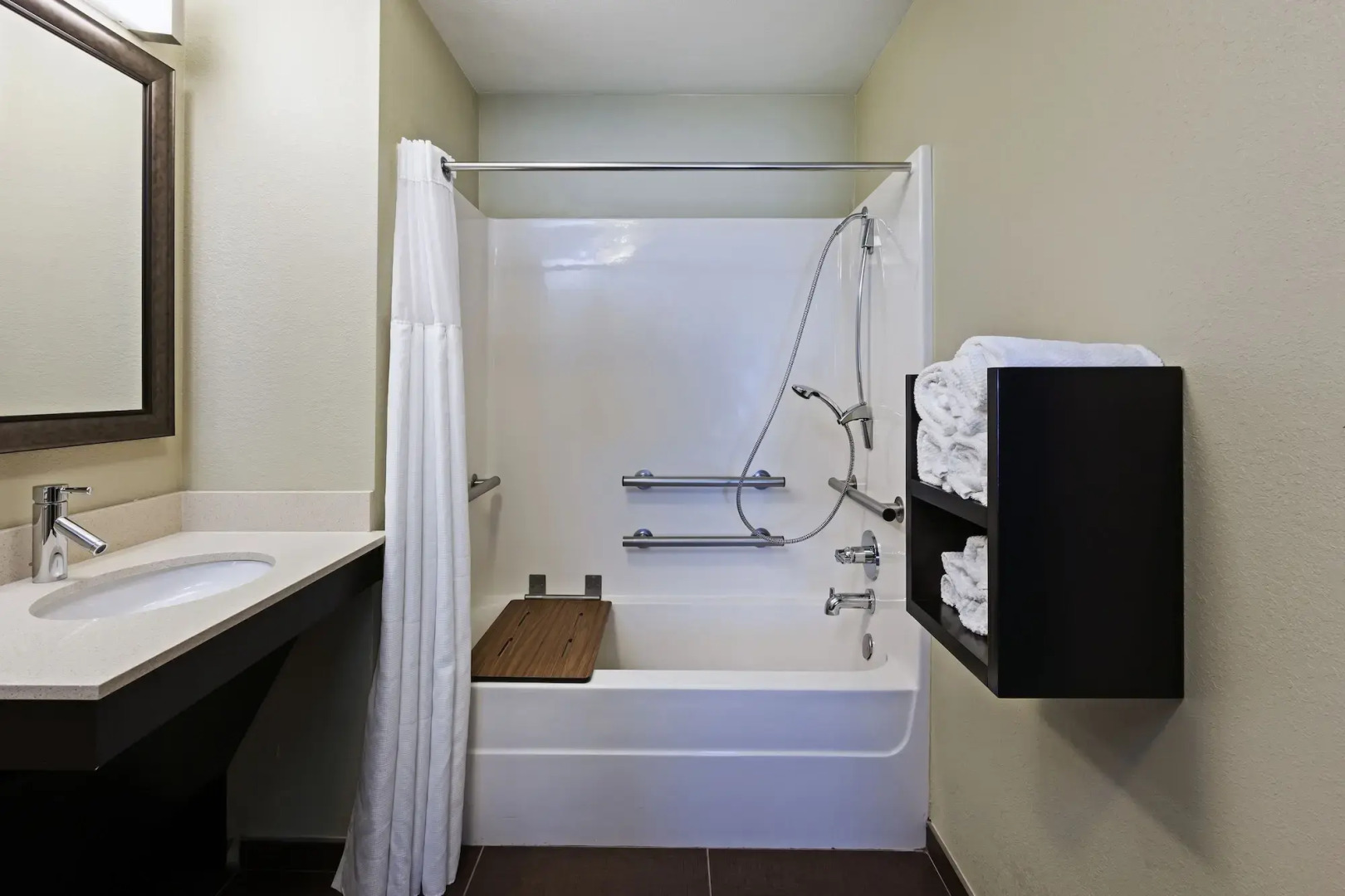 Staybridge Suites Woodland Hills by IHG