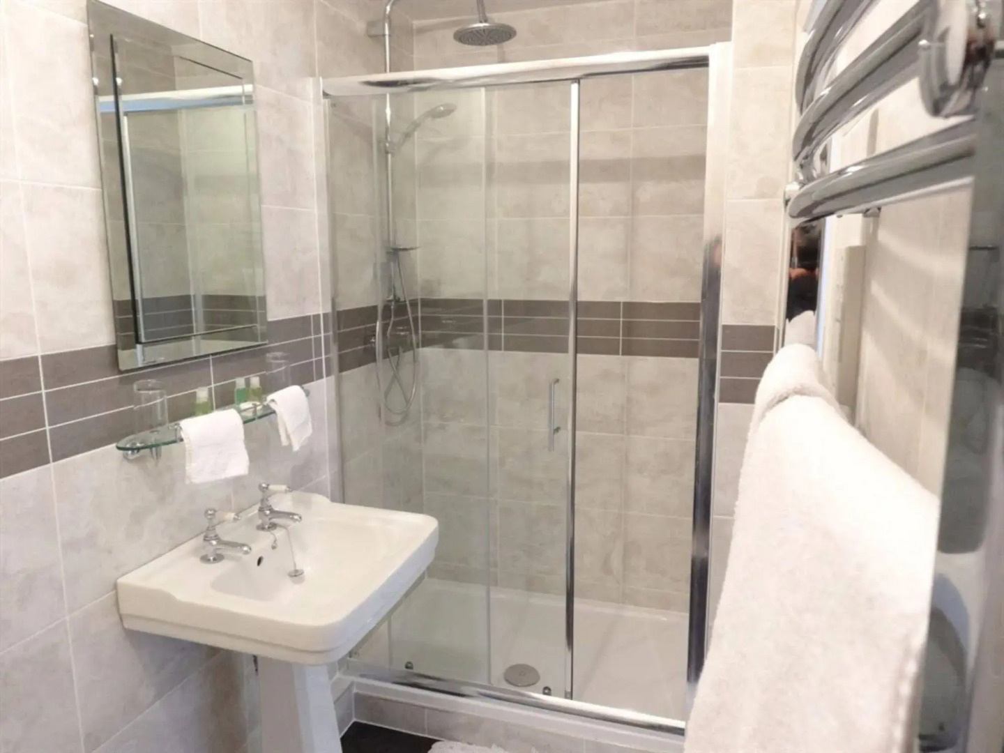 Foxghyll Country House B&B