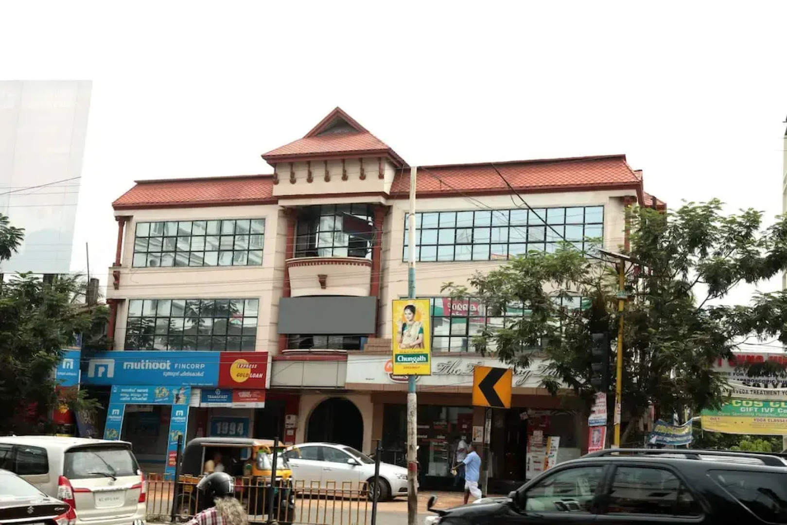 OYO 6711 Geojo Residency