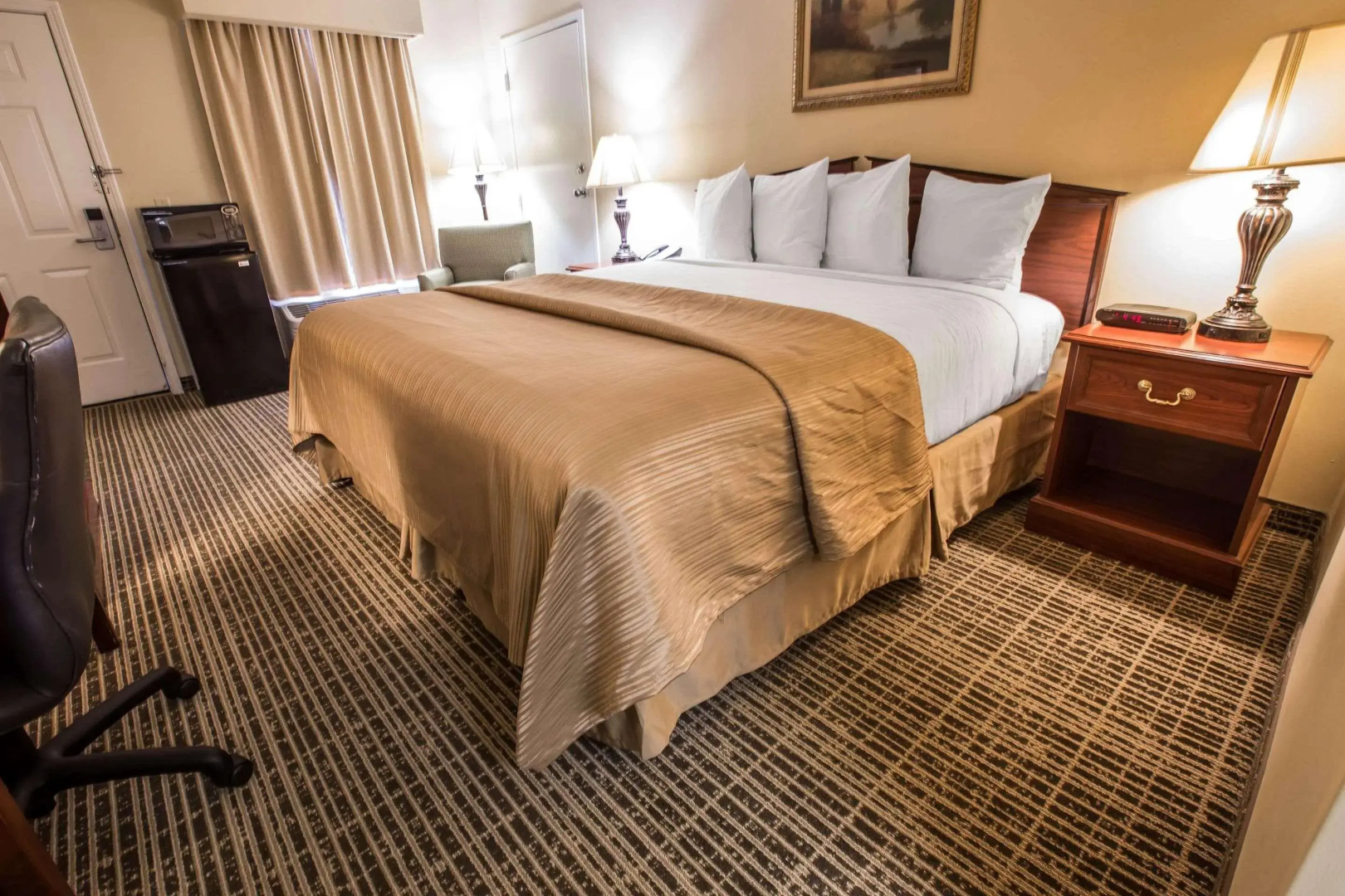 Quality Inn Johnson City I-26 exit 17