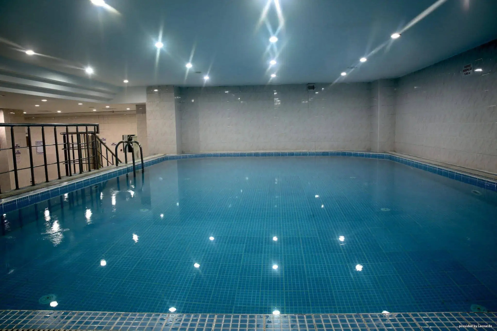 Ravanda Hotel