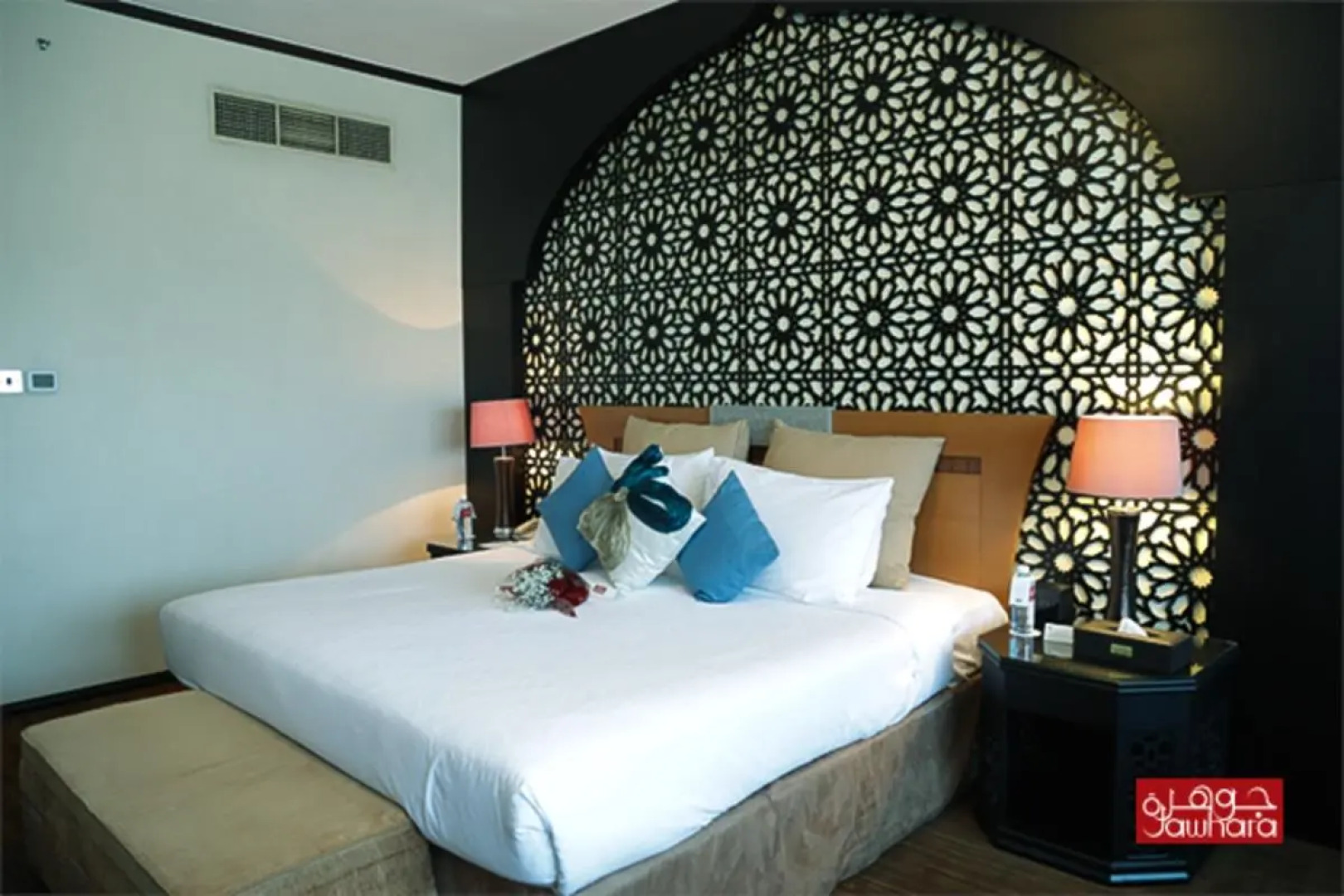 Отель The Park Hotel Formerly Al Jawhara Gardens