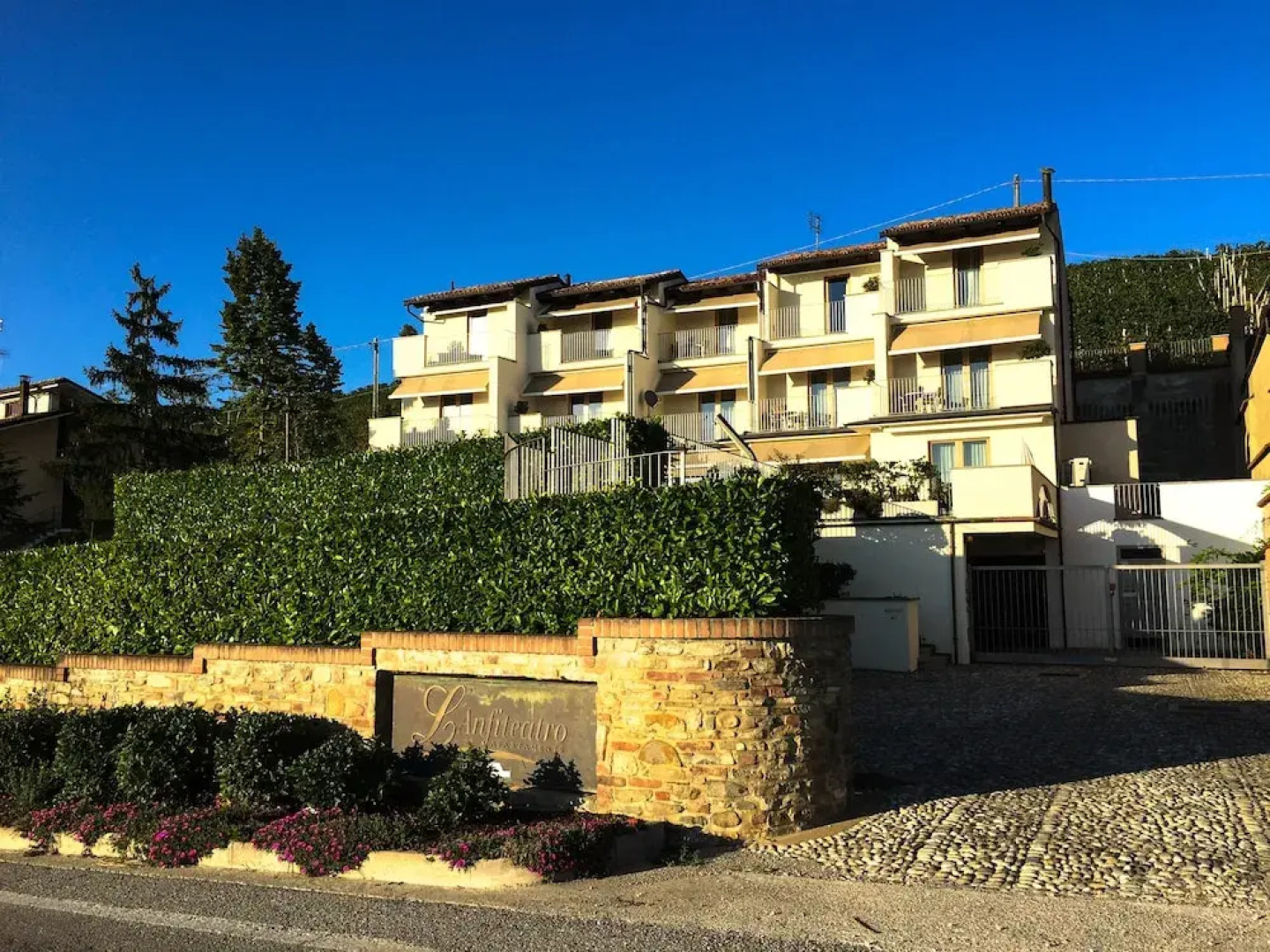 Anfiteatro Apartments