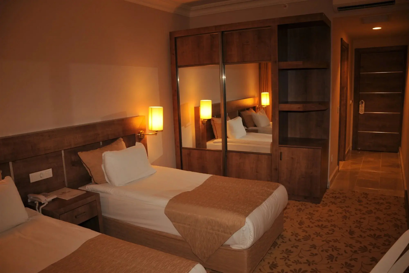 Nerton Hotel
