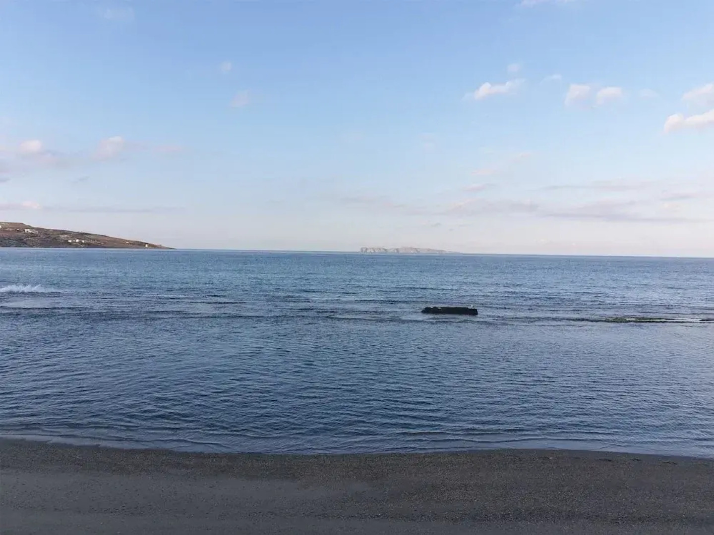 Room in Guest Room - Sun Shine Senior Suite Full View