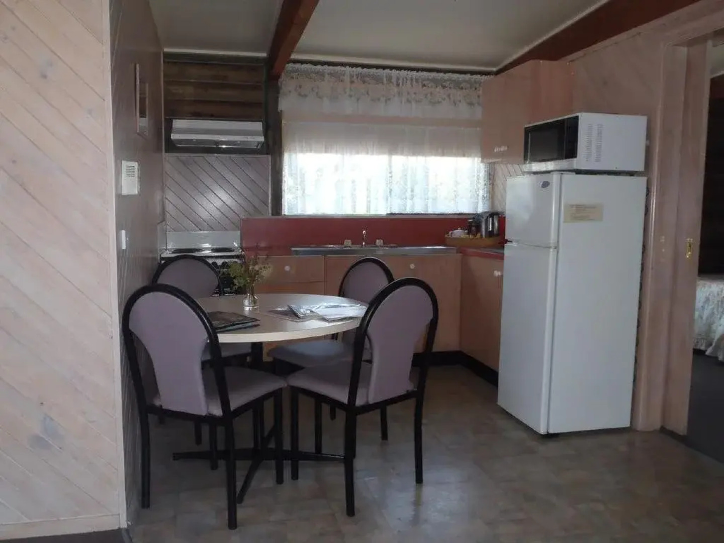 Lazy Acre Log Cabins