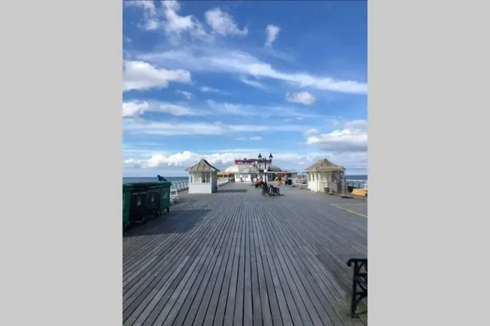 Detached House with Panoramic Sea Views