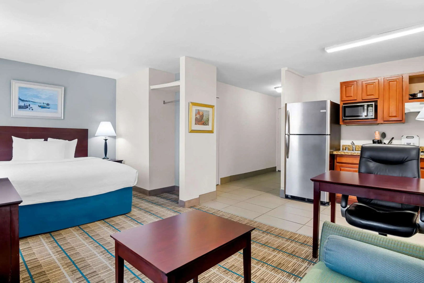 MainStay Suites Addison-Dallas