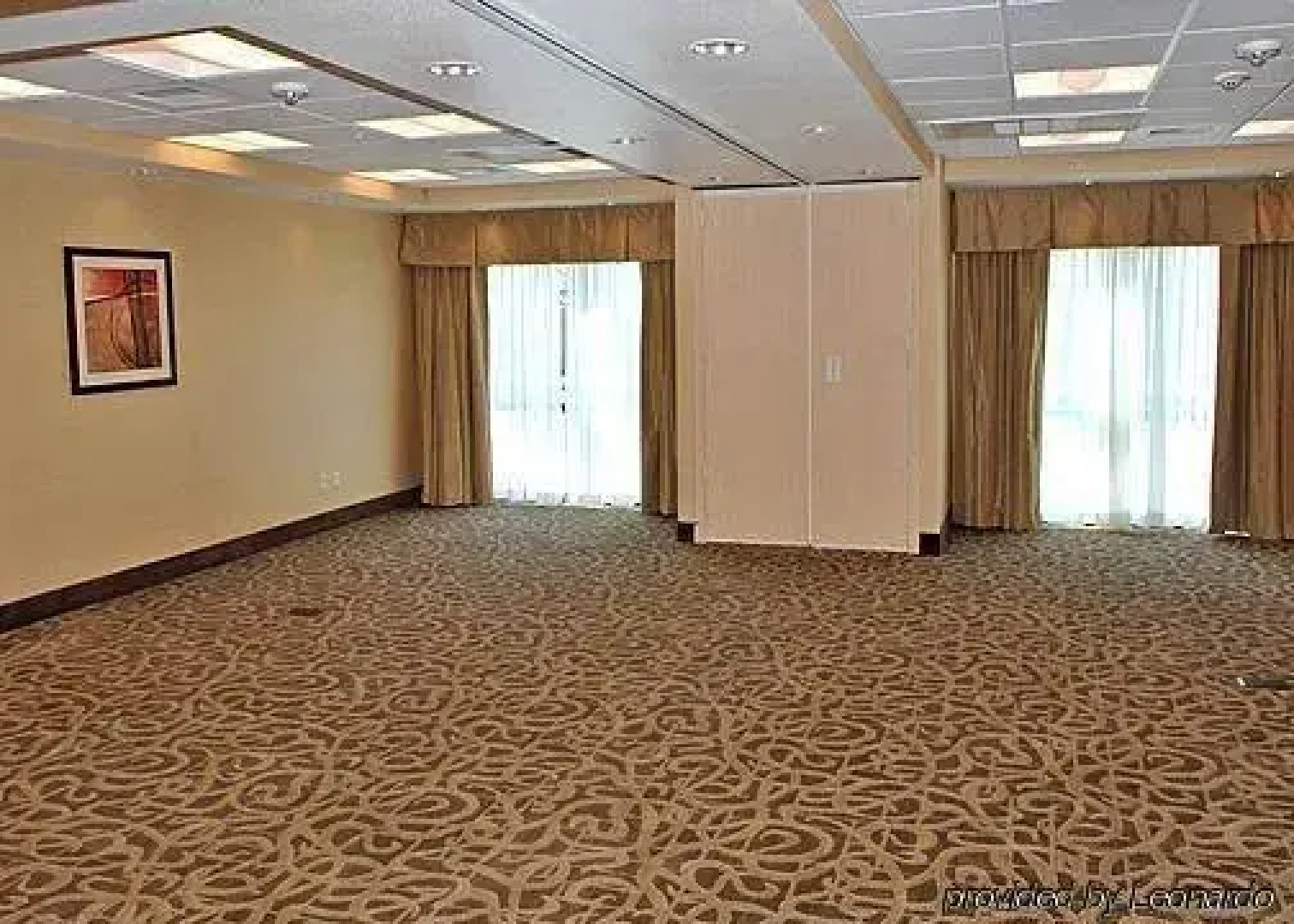 Comfort Suites I-80 W. Of UCD