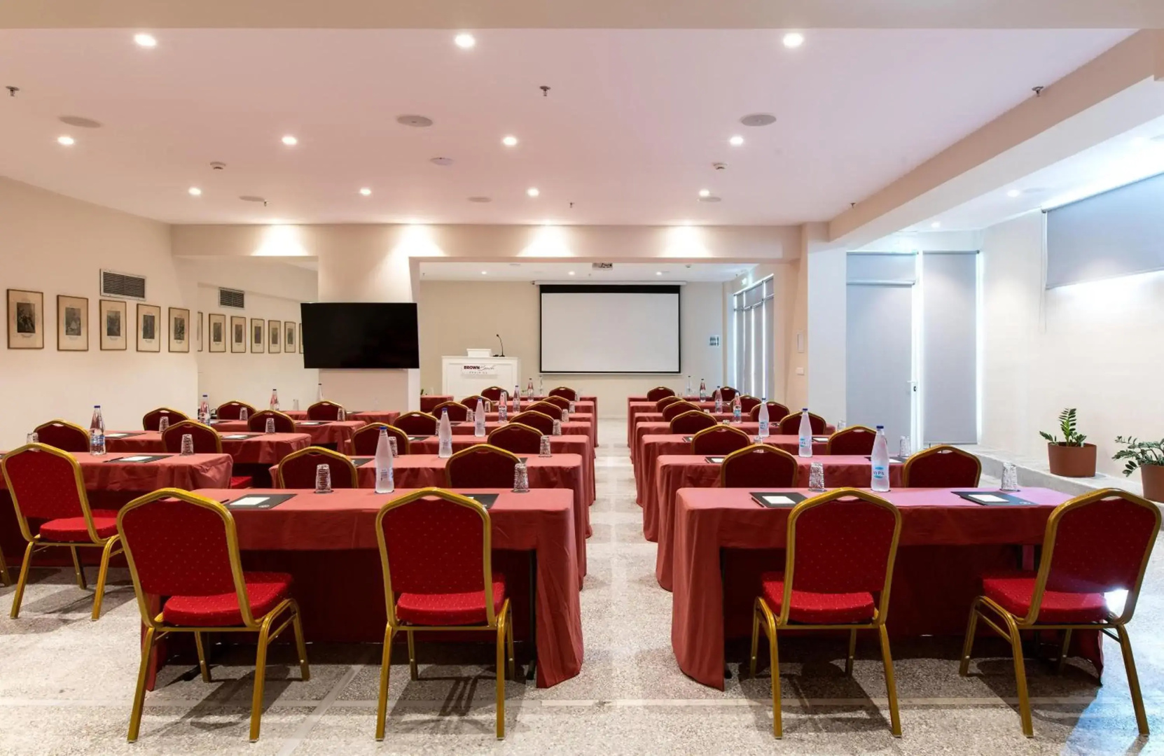 Brown Beach Chalkida Resort, a member of Brown Hotels