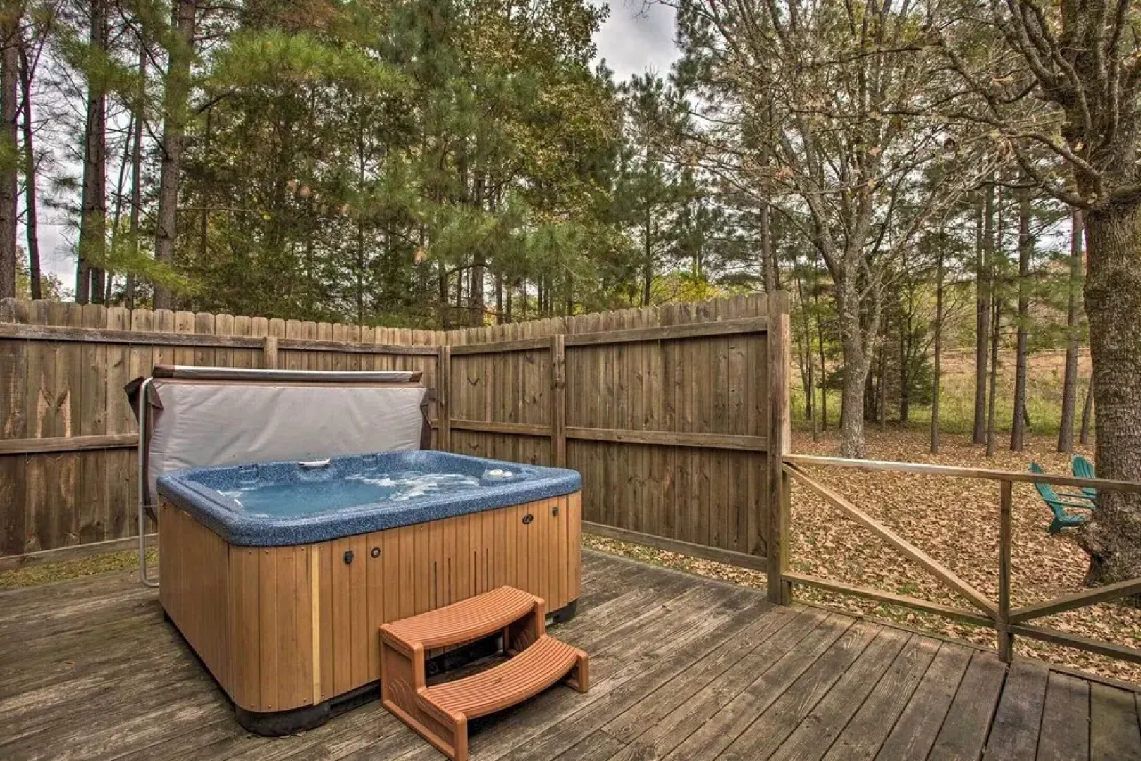 Cozy Starlight Cabin: 6 Miles to Beavers Bend!