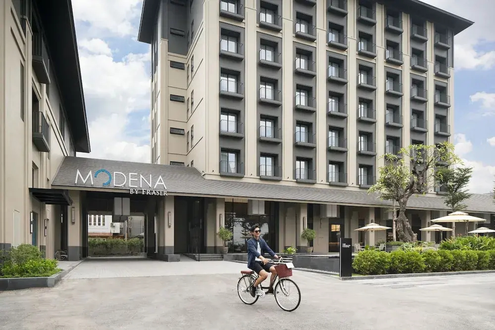 Modena by Fraser Vĩnh Yên