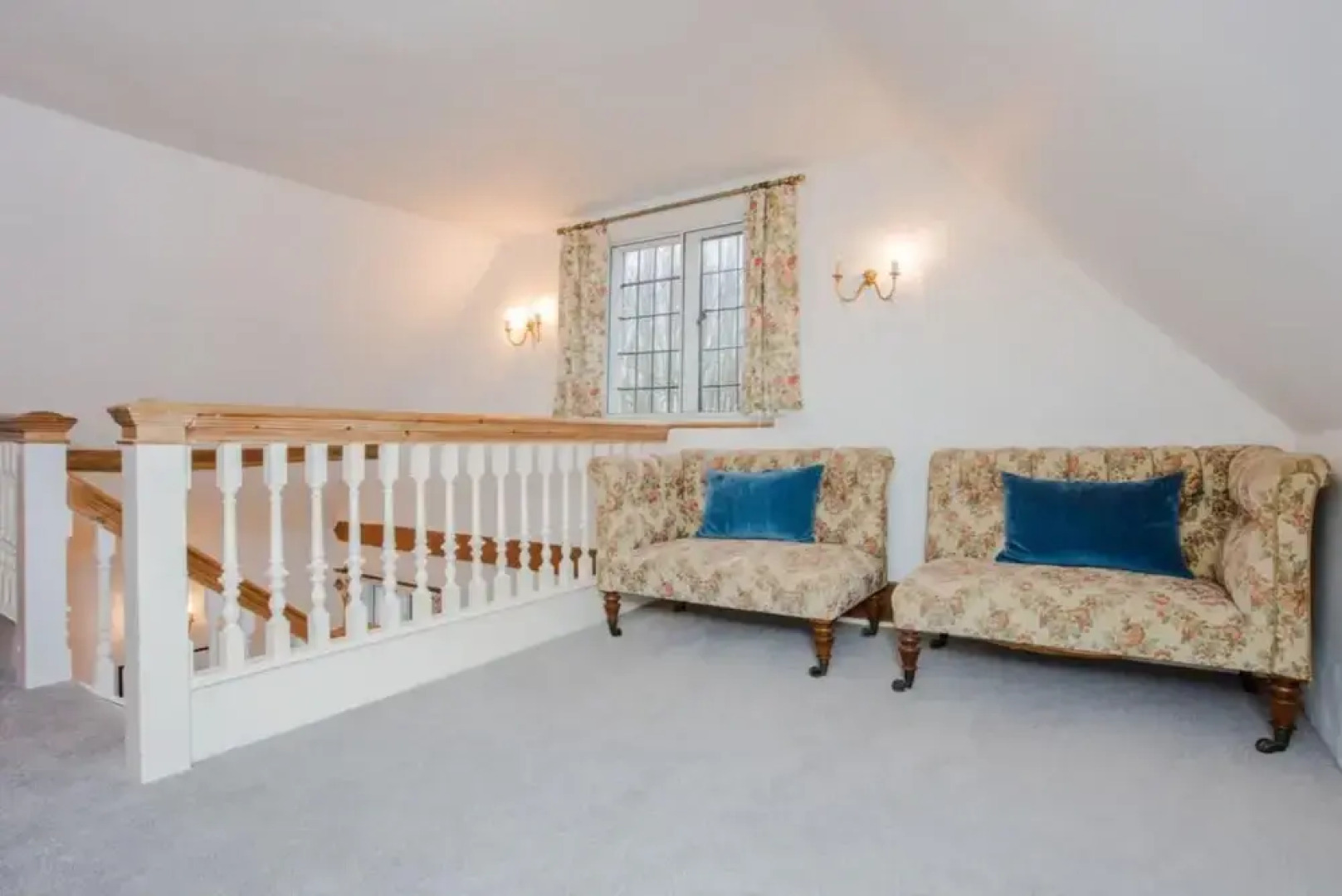 The Royal Retreat -elegant 7bdr With Garden