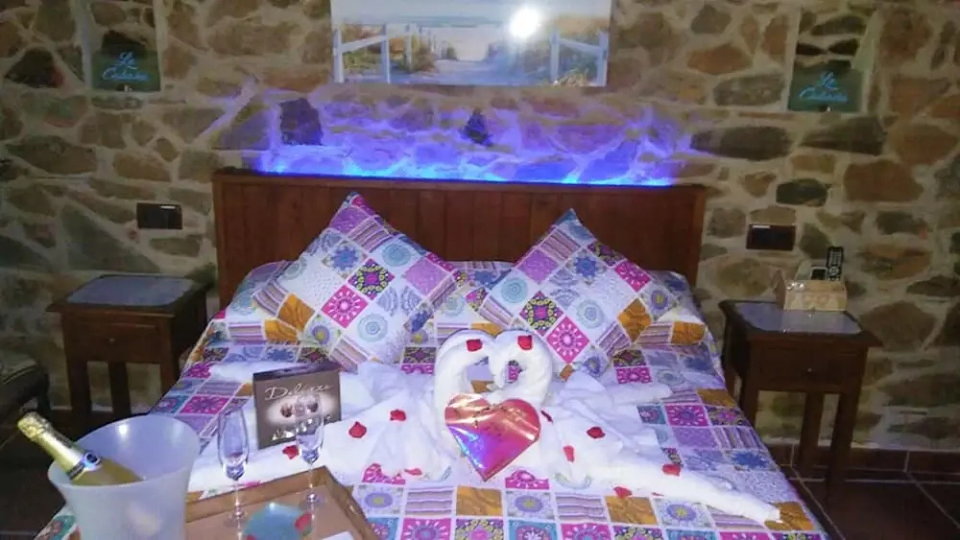 Studio with enclosed garden and wifi at Valencia de Alcantara