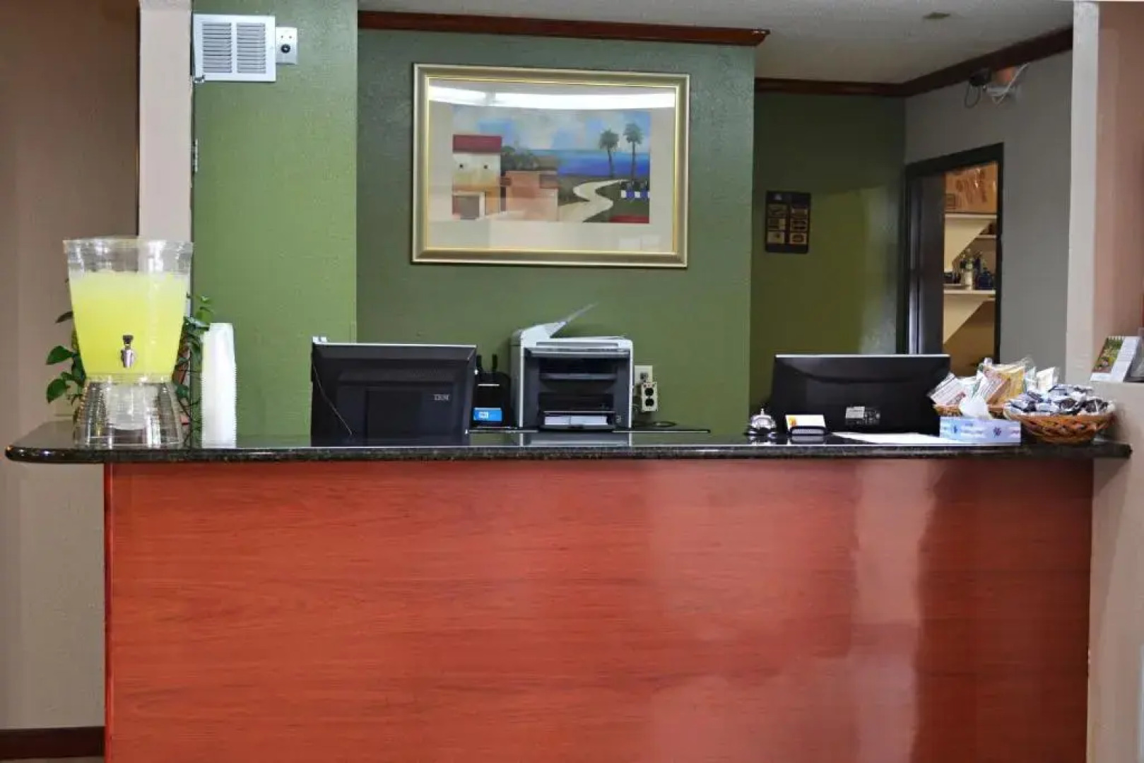 Super 8 Tilton/Lake Winnipesaukee