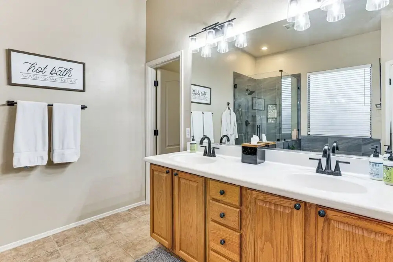 Near Golf & Spring Training: Goodyear Home w/ Pool