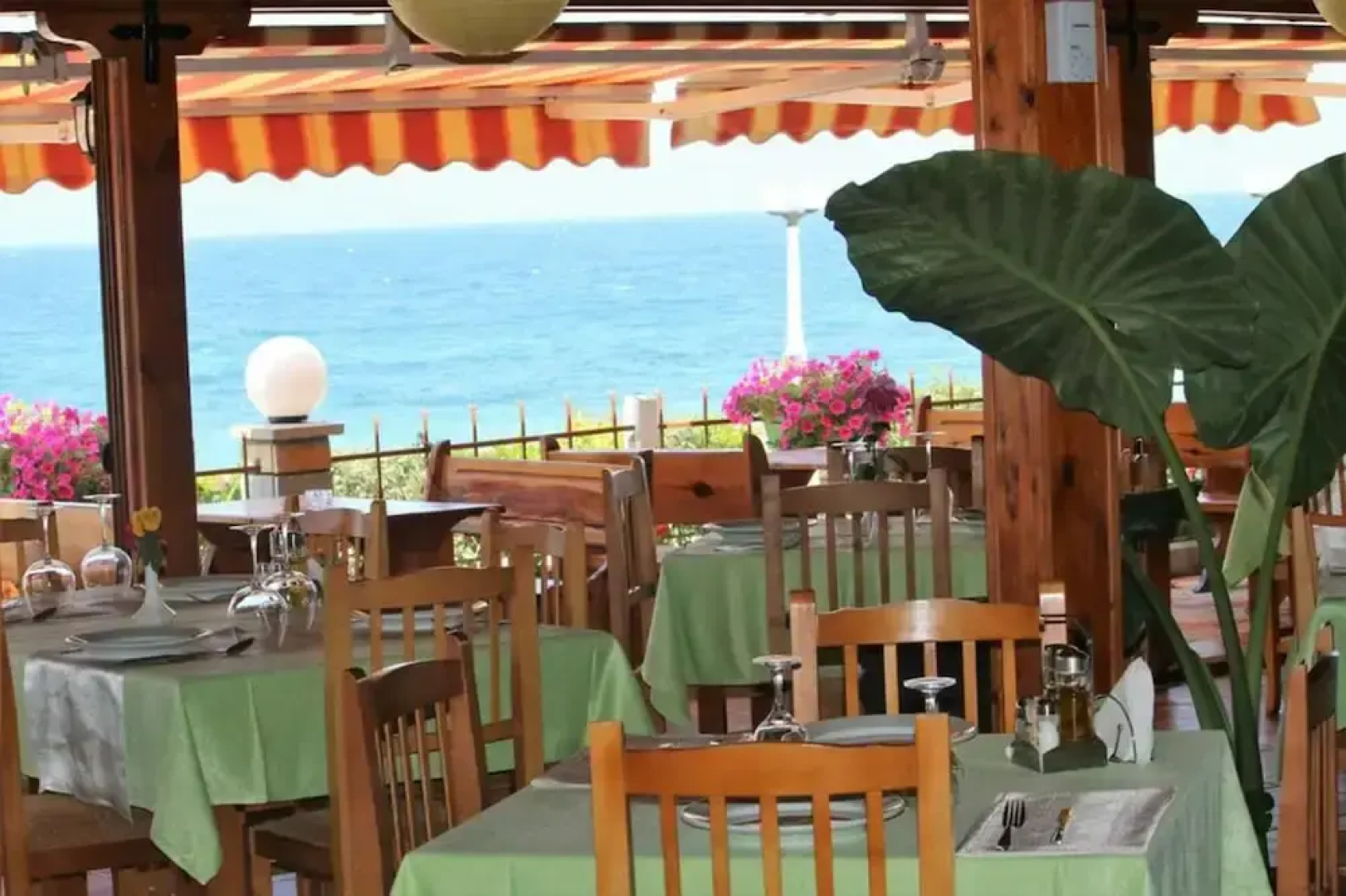 Hotel Ramosaco