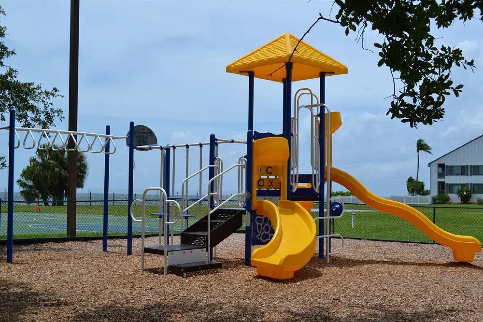 Harborside Suites at Little Harbor