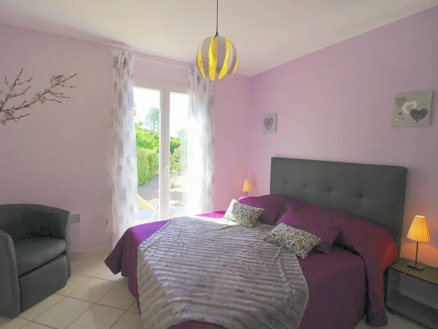 Detached Villa With Private Pool and Beautiful Garden, 25km From sea and Beach