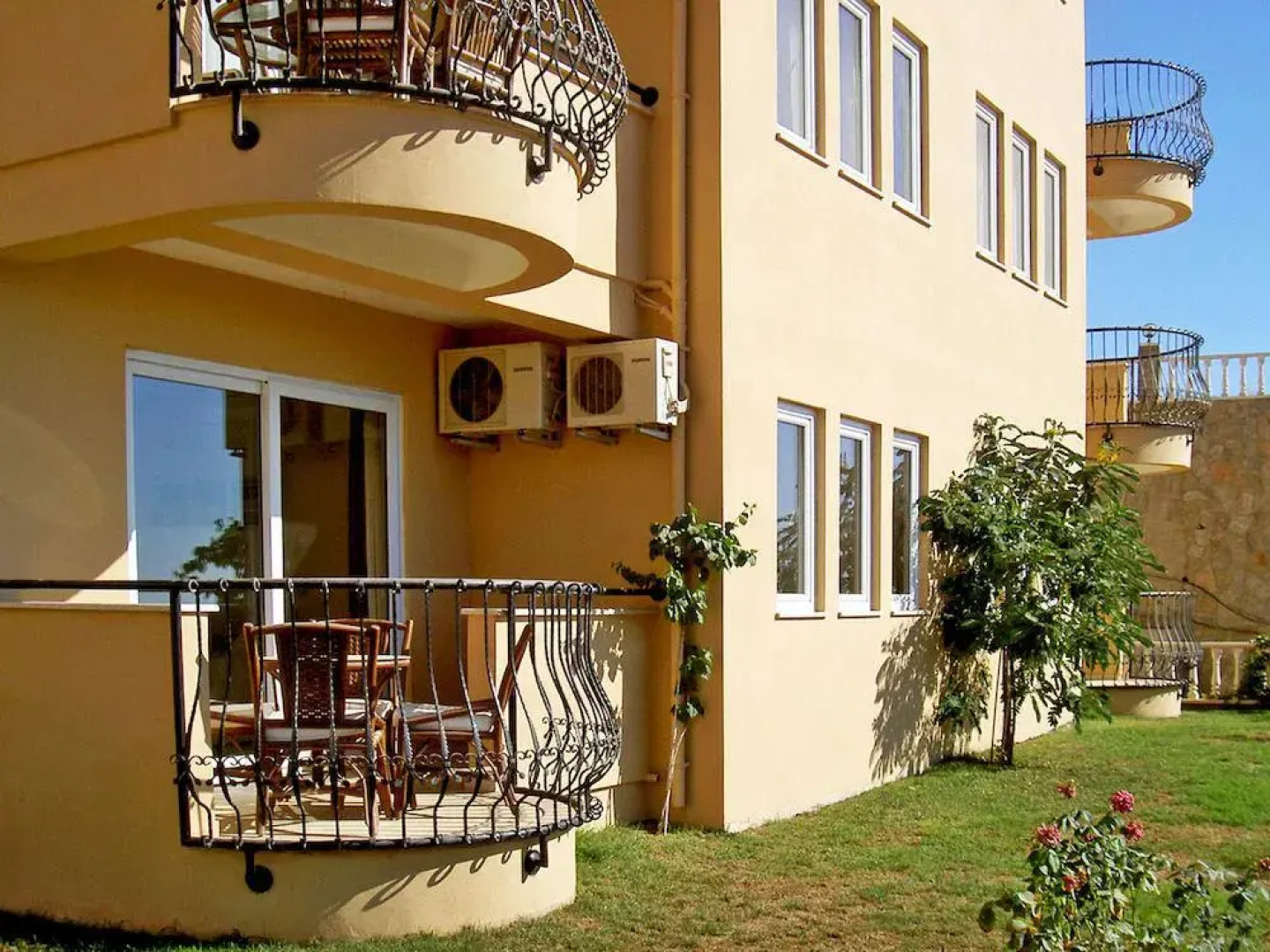 Goldcity Holiday Homes