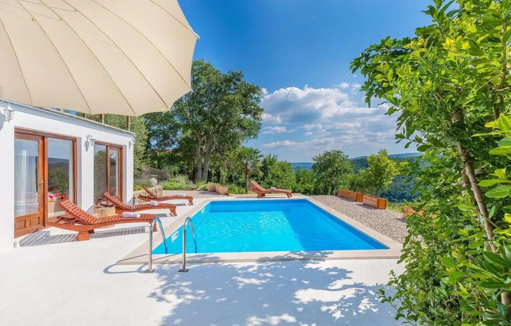 Stunning Home in Podpican With Outdoor Swimming Pool, Wifi and 3 Bedrooms