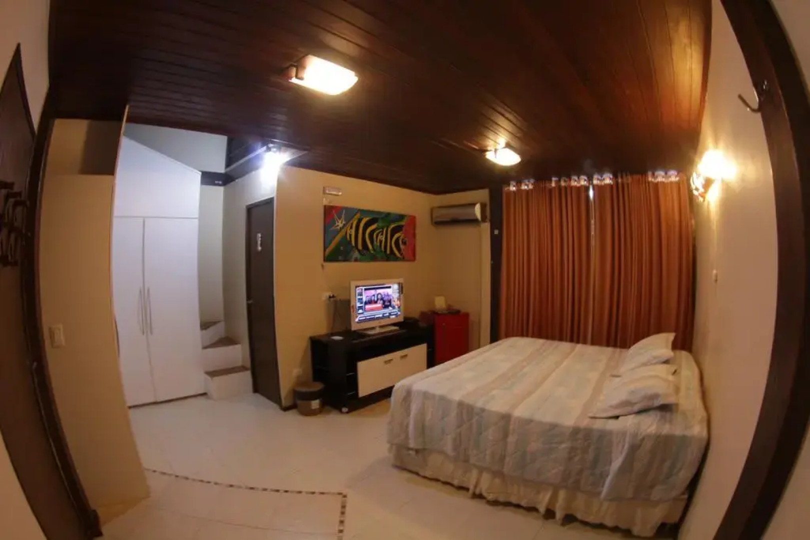 Flamboyant Residence