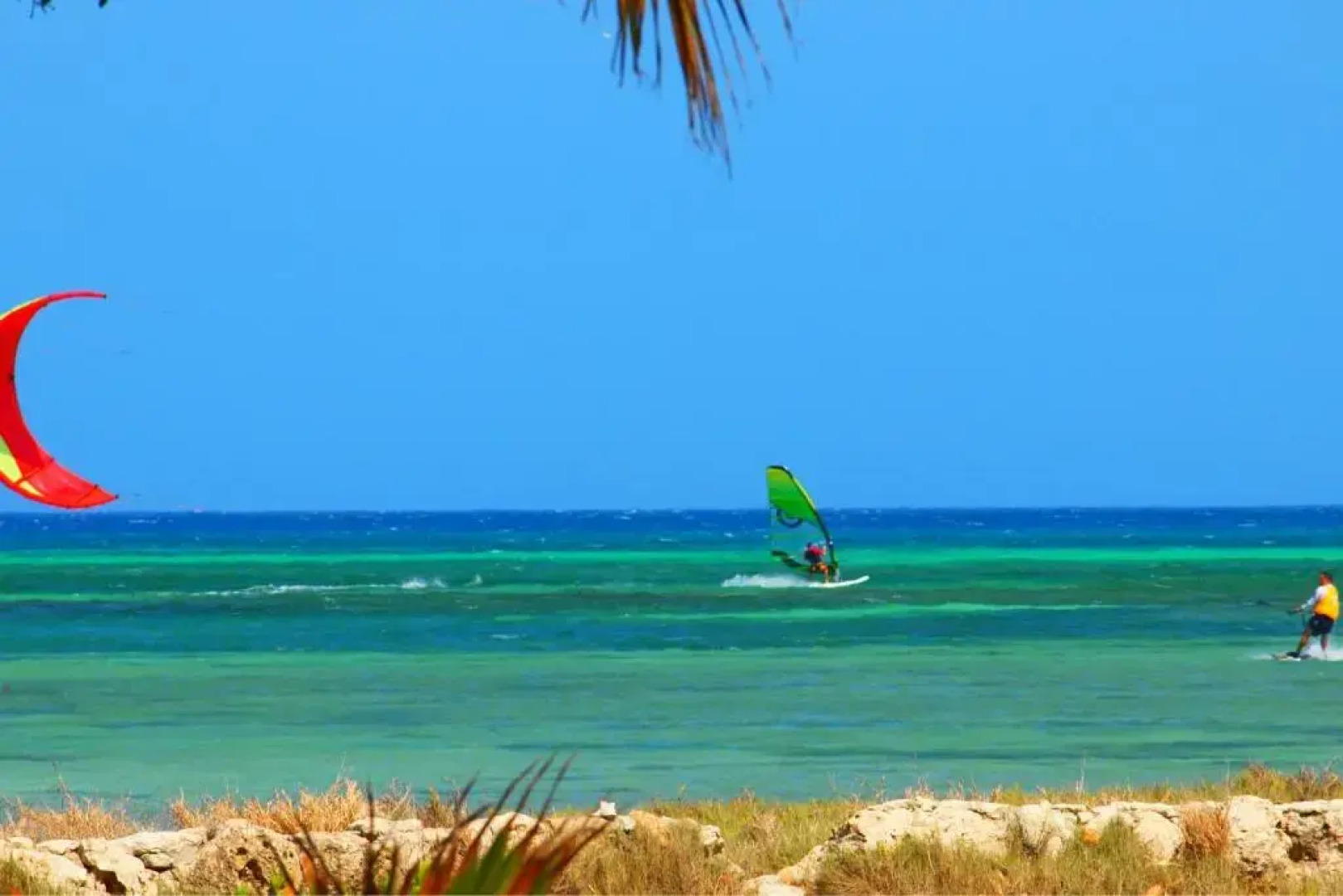 Beach House Aruba Apartments