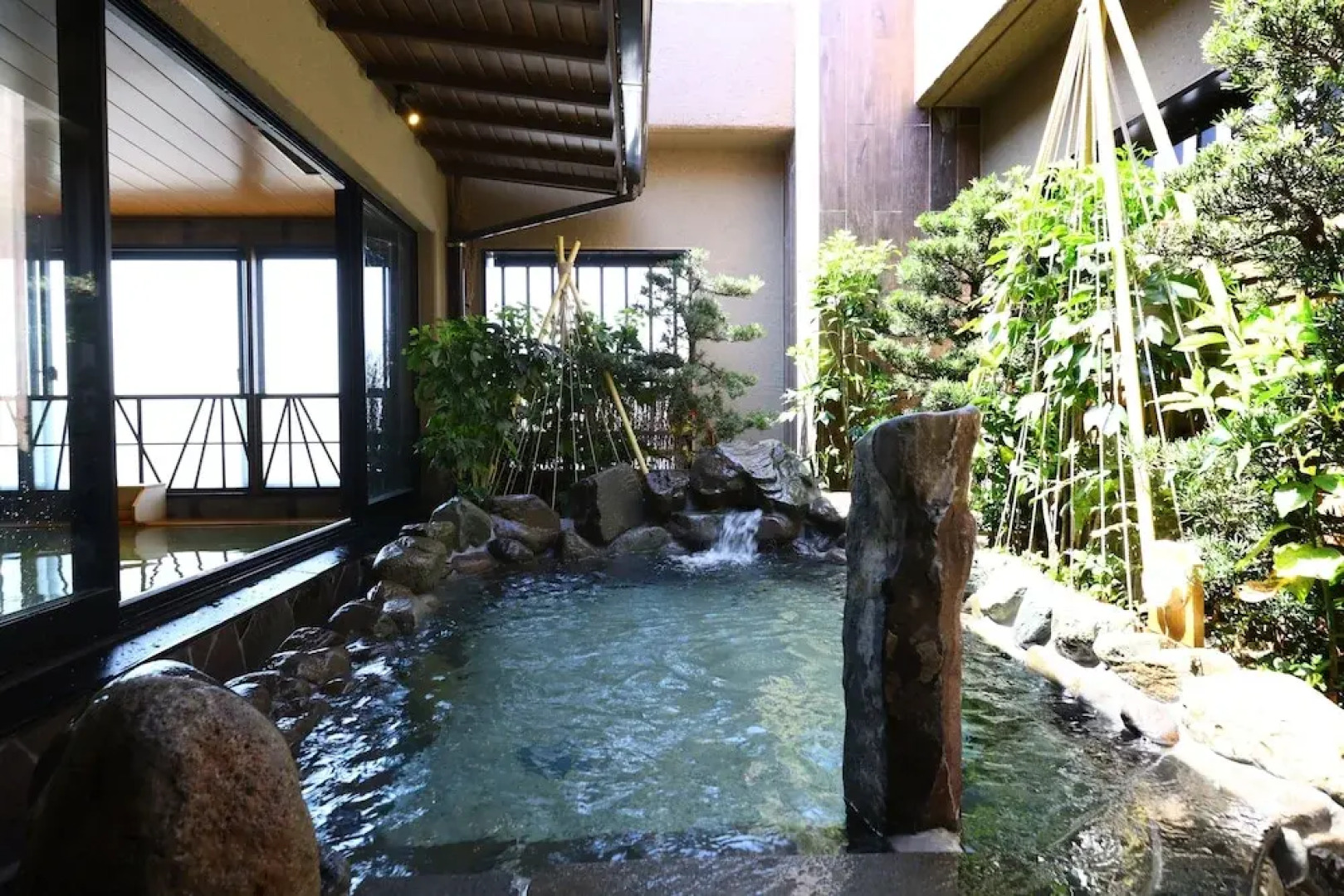 Отель Onyado Nono Kanazawa Natural Hot Spring