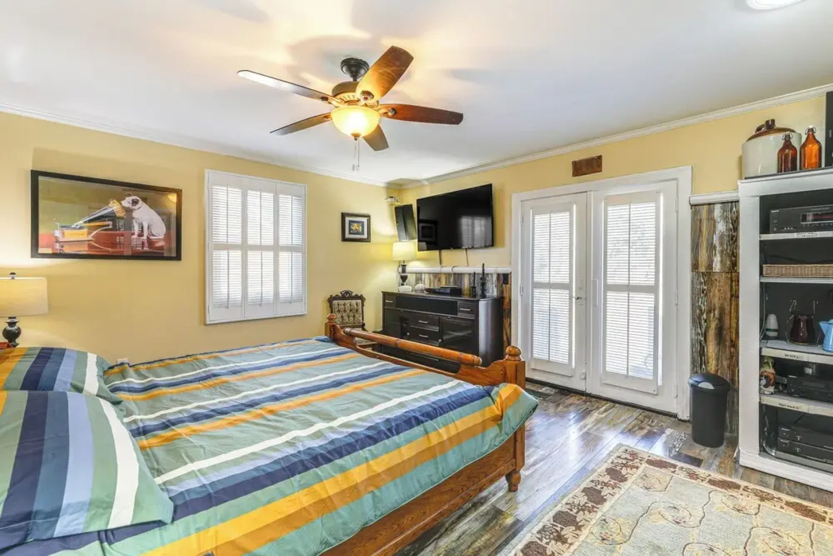 Family Home w/ Private Pool & Hot Tub in Lewes