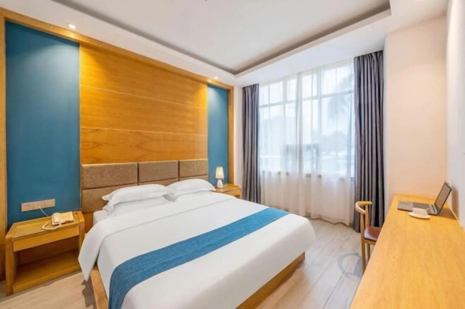 Beihai Xilaifeng Seaview Hotel