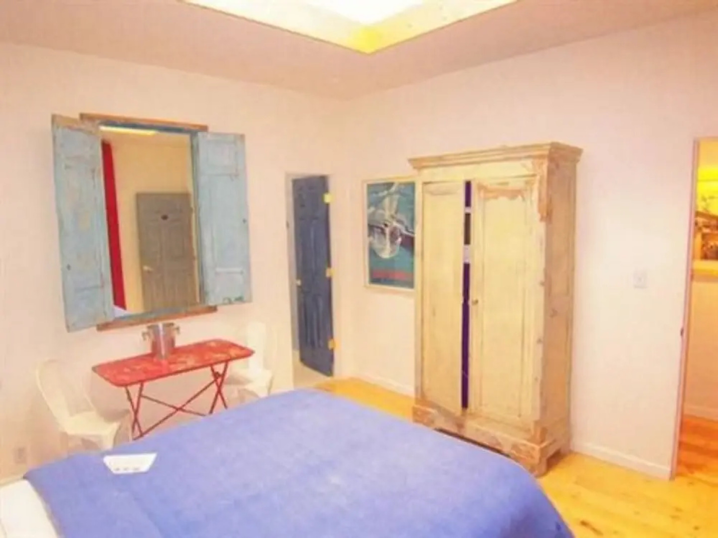 Metro Hotel and Cafe