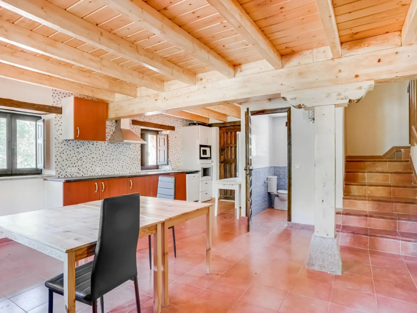 Rustic Holiday Home in Merilla with Valley View