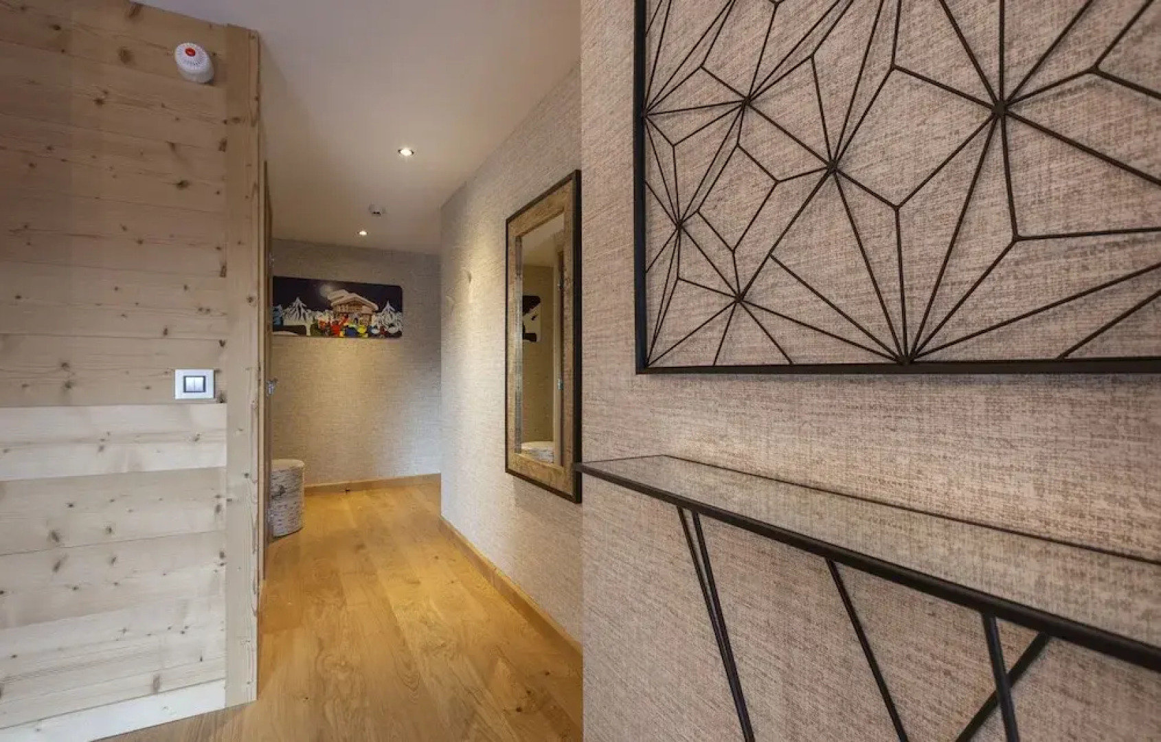 Hotel Base Camp Lodge