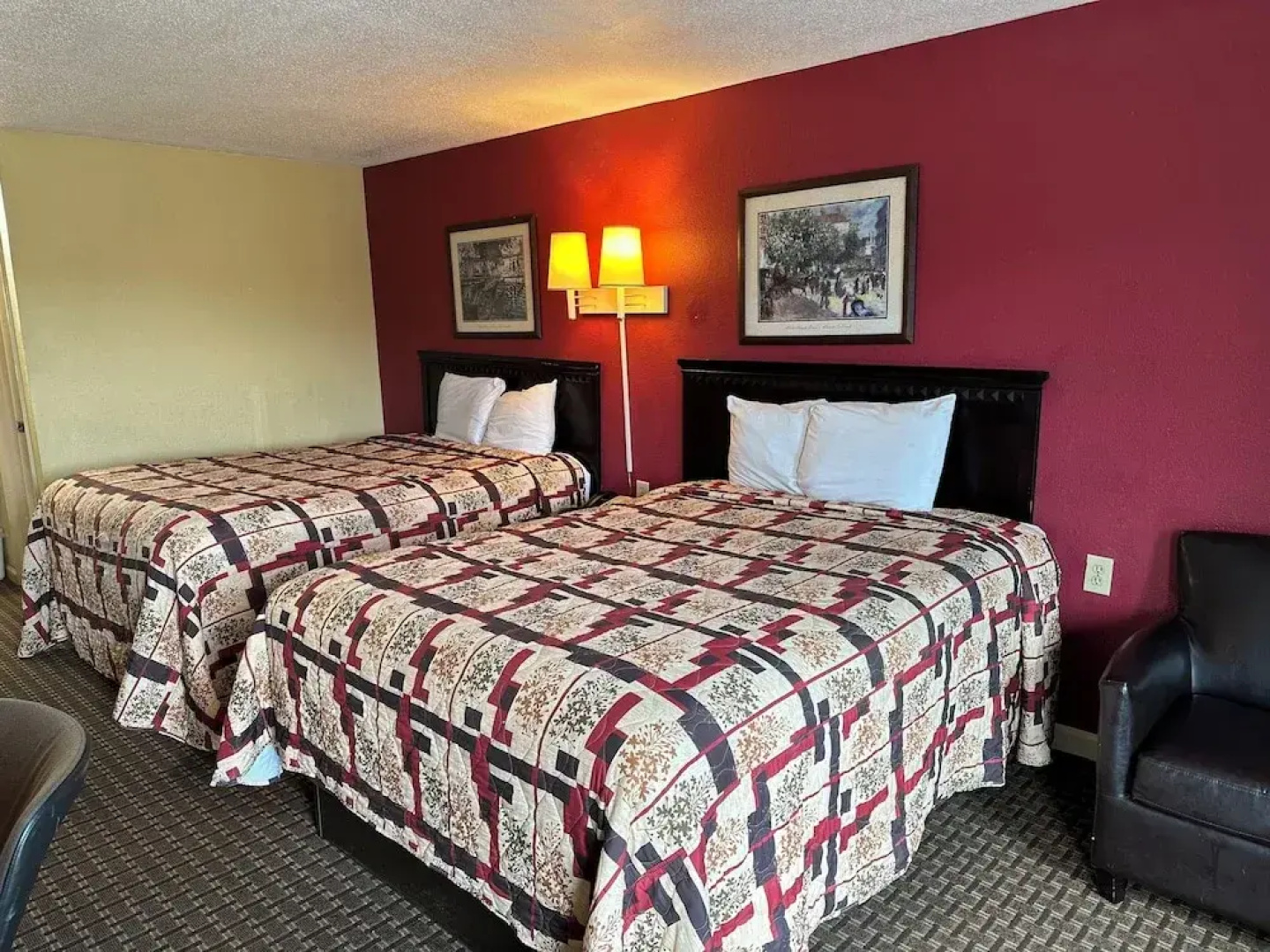 Royal Inn