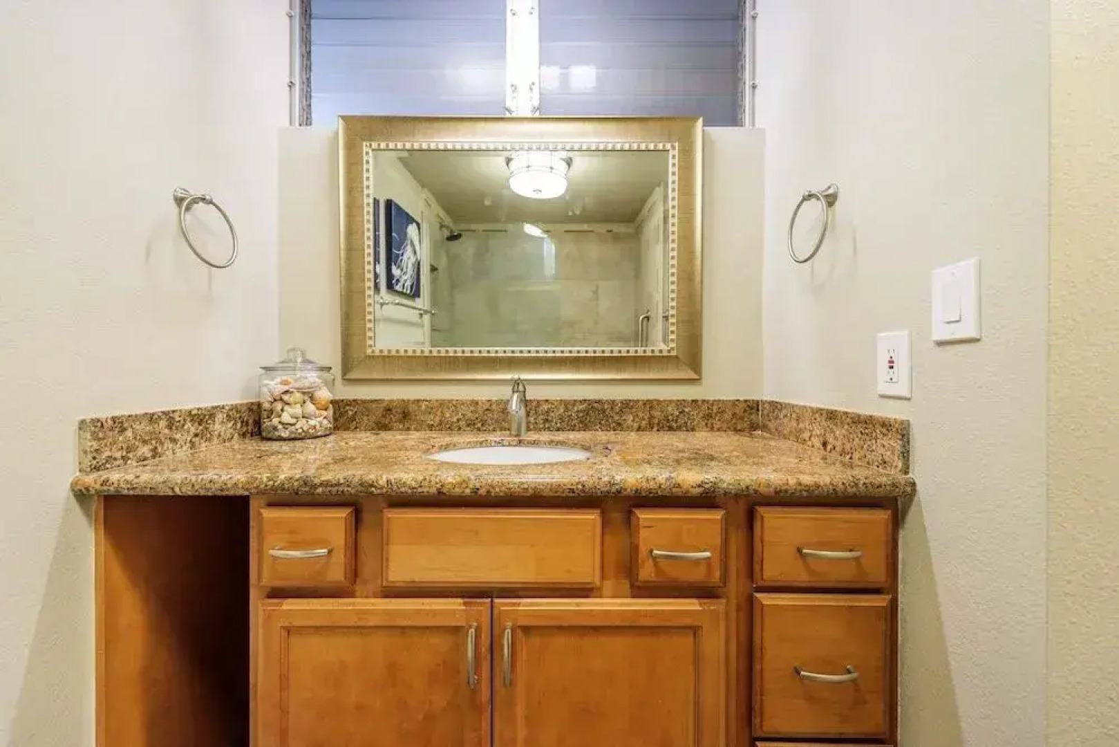 Royal Kahana 119 Studio Studio Bedroom Condo by RedAwning