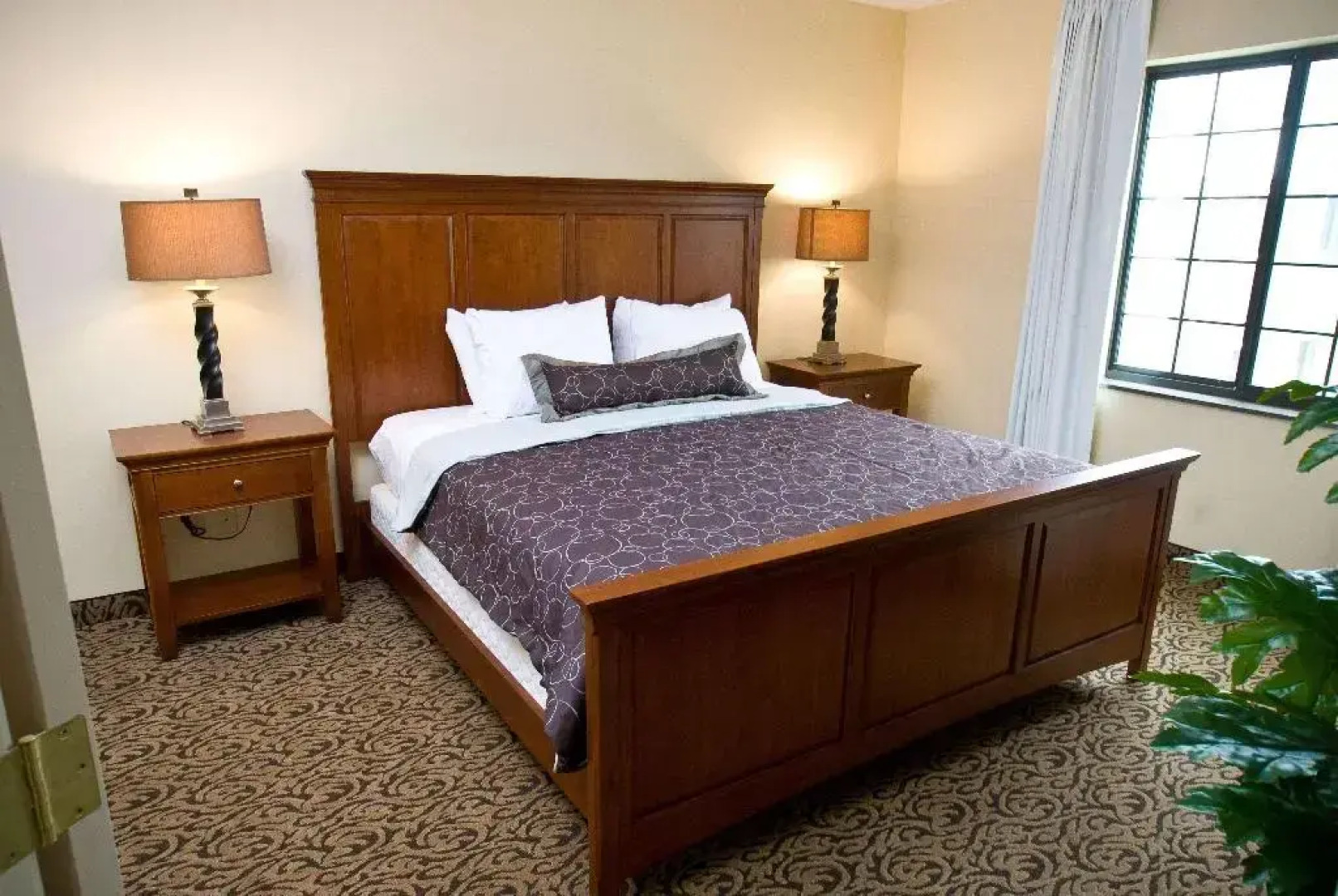 Staybridge Suites Buffalo Airport