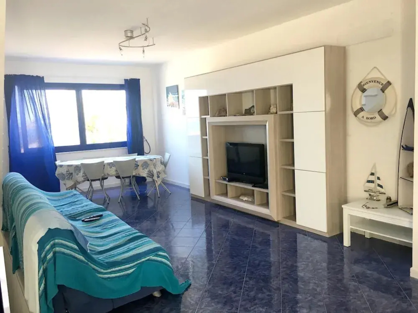 House With 2 Bedrooms in Calasetta, With Wonderful sea View and Enclos