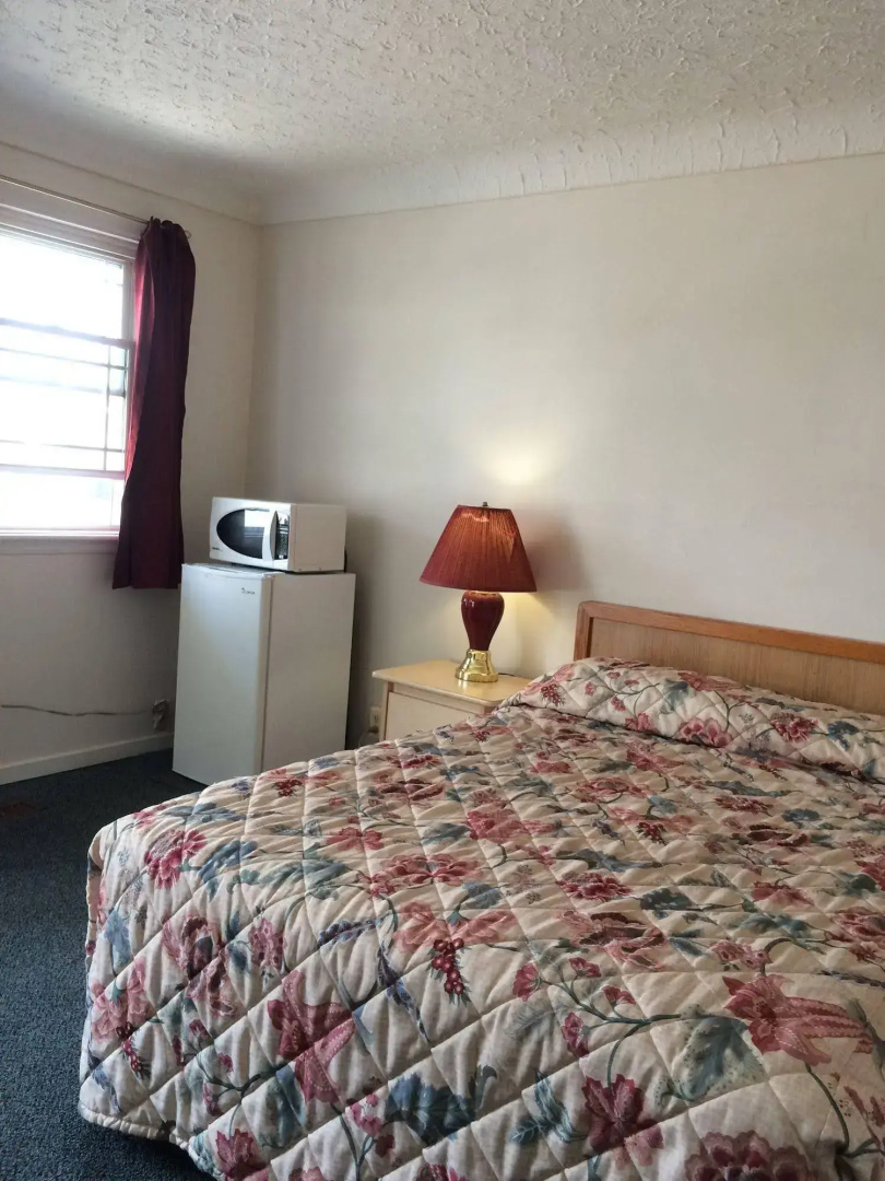 Travellers Motel
