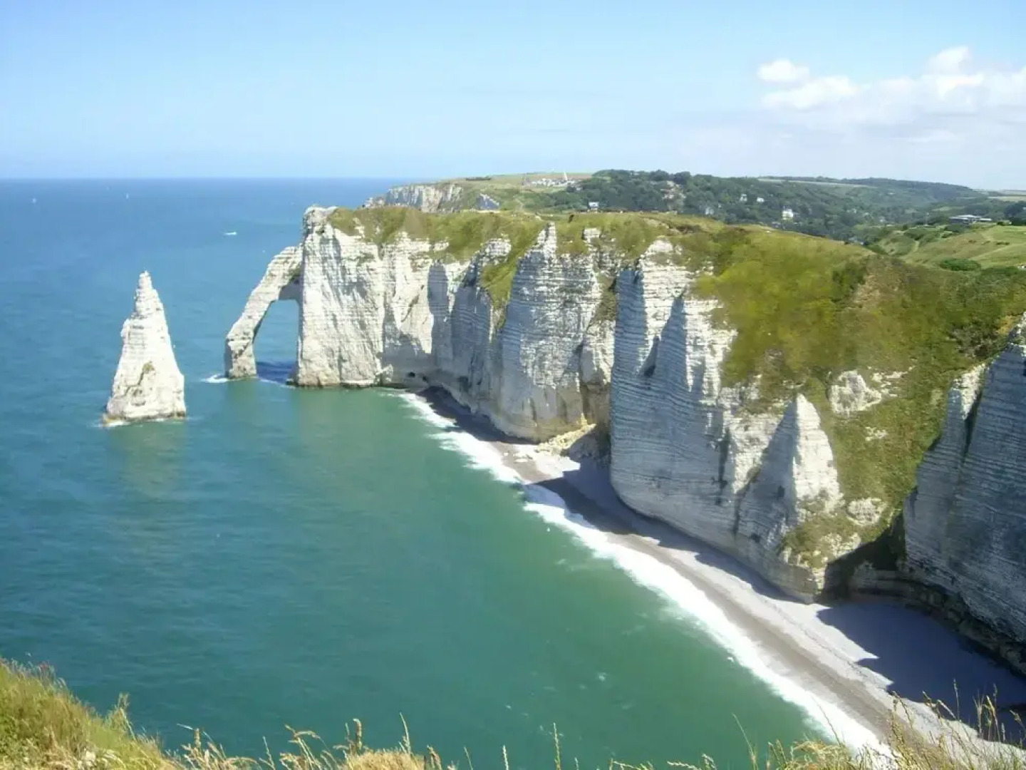 Au Charme du Lac Piscine & Spa 2