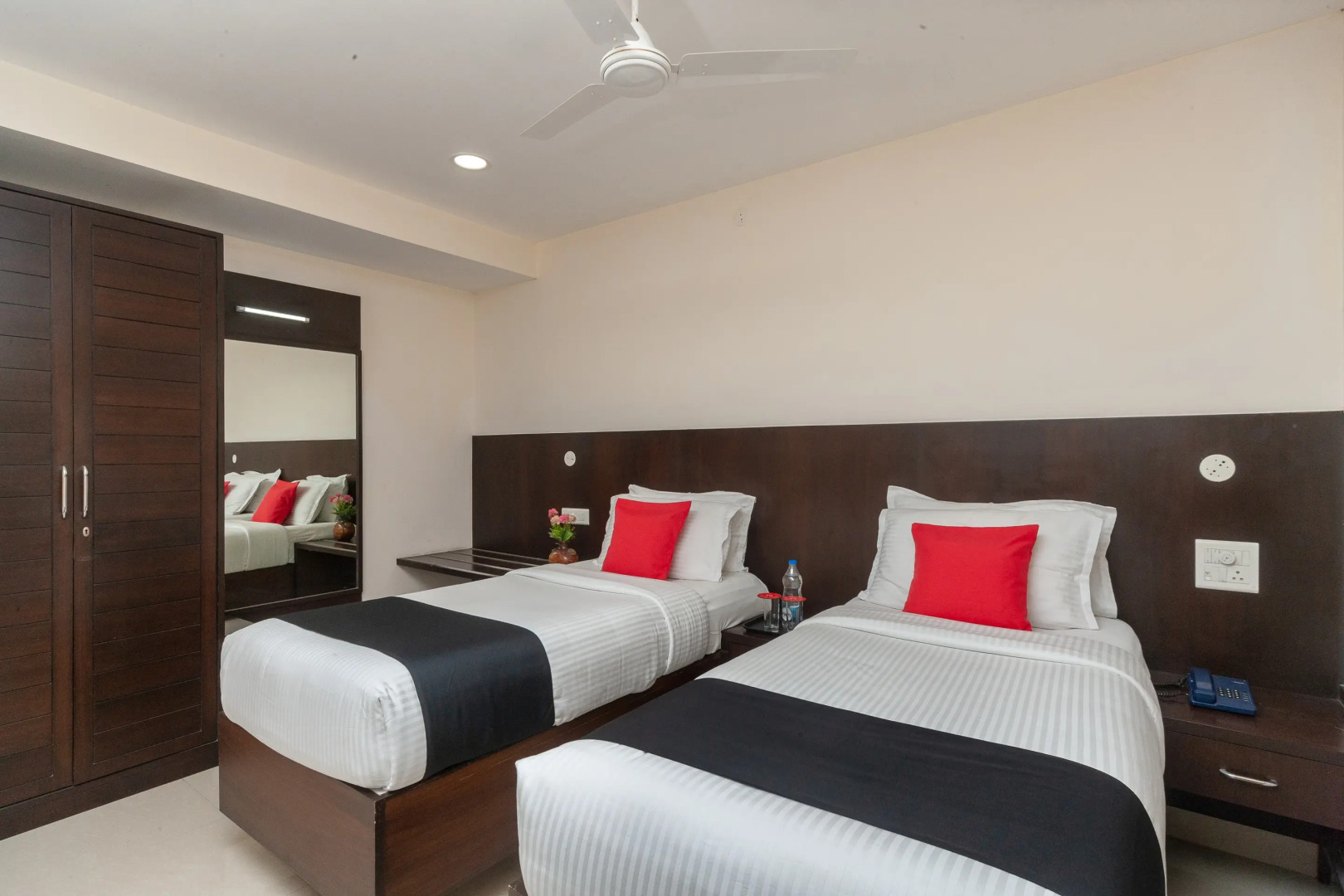 Capital O 27794 Virgo Comfort Homes