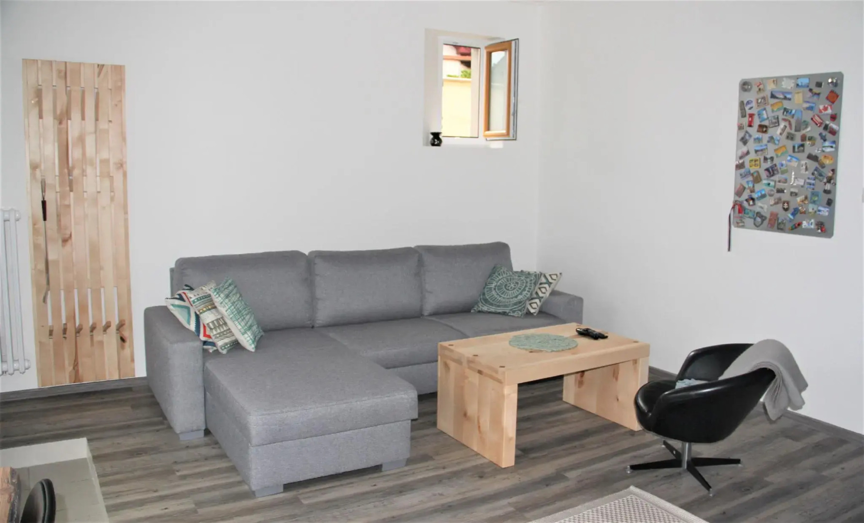 Petra a spacious place near the station and center