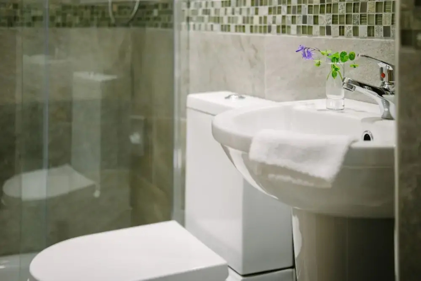 1863 Restaurant with Rooms