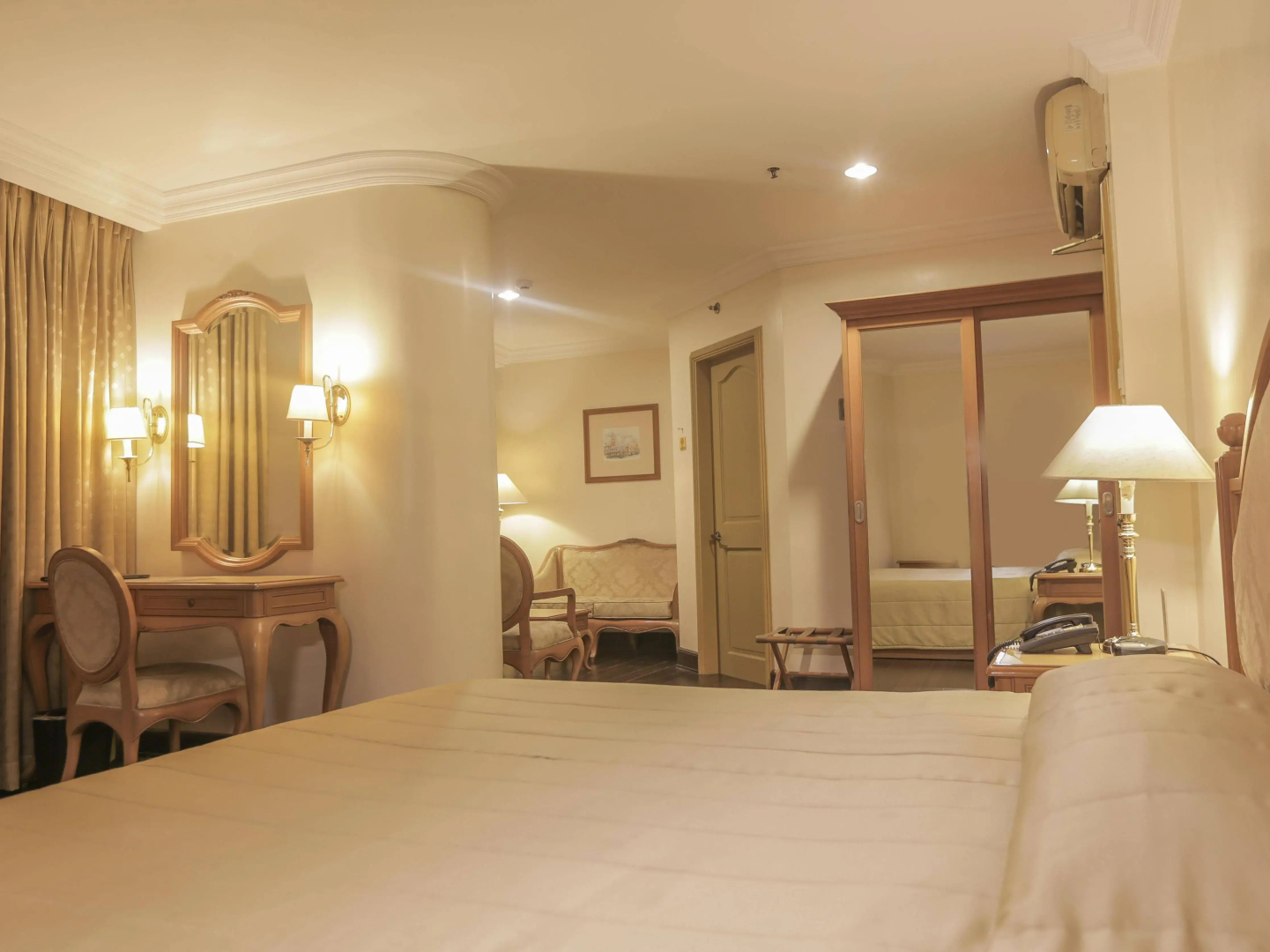 The Grand Dame Hotel