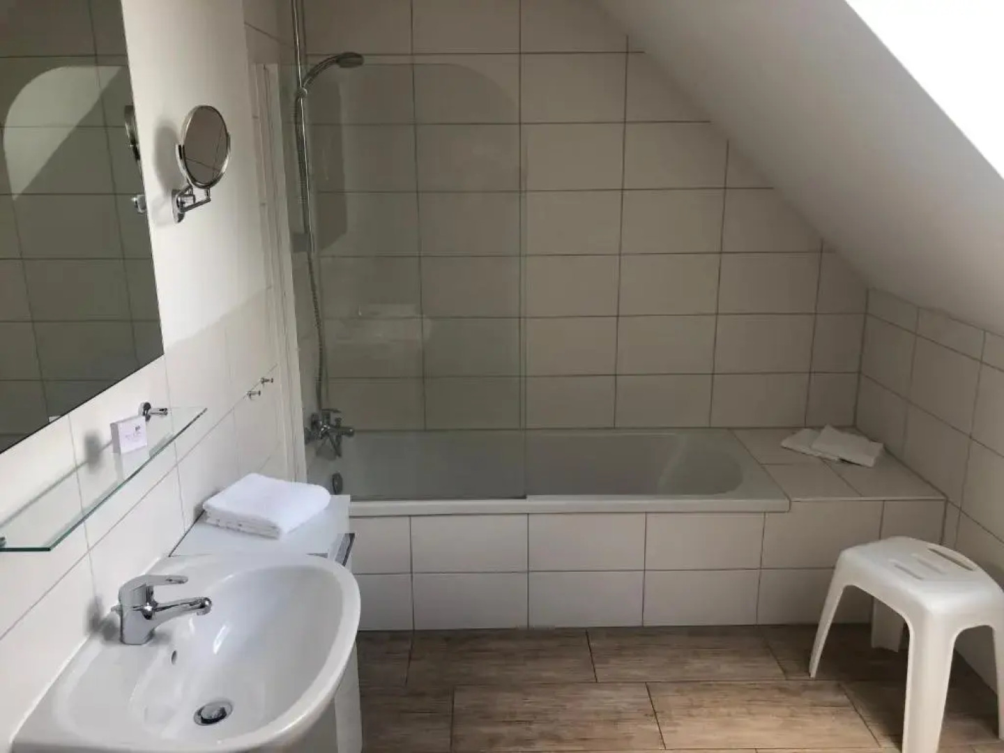 Bernsteinsee Ferienwohnungen und Apartments